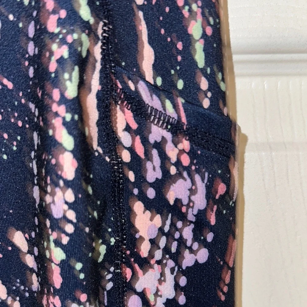 Ideology Black and Pink Performance Leggings - Picture 4 of 6
